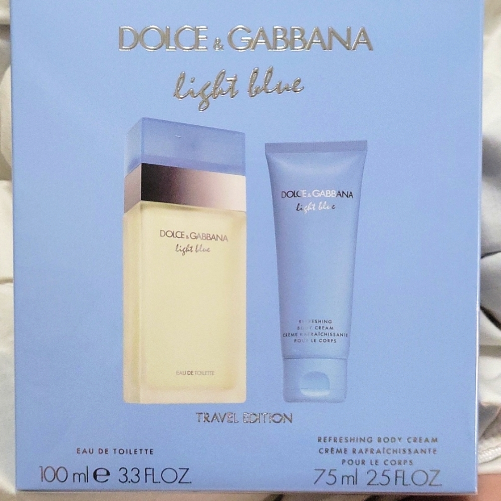 Dolce & Gabbana light blue Travel edition